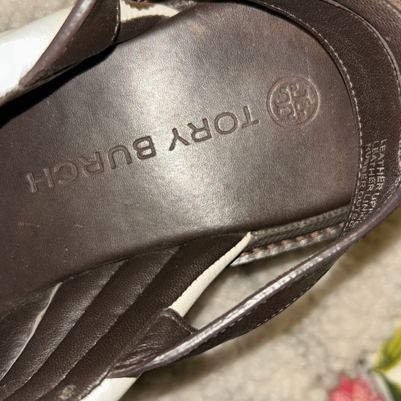 Tory Burch Dark Brown and Cream Sandals🥳🥳❌❌ - Picture 7 of 8